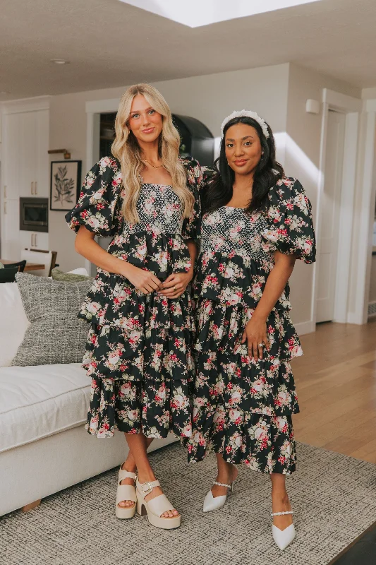 Vintage-Inspired Women's Apparel Winter Warehouse Sale EXCLUSIVE - Midnight Memories Dress Vintage-Inspired Women's Apparel Winter Warehouse Sale EXCLUSIVE - Midnight Memories Dress