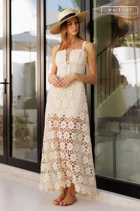 Women's Plus-Size Casual Outfit End Of Season Sale Waitlist 2/5 ♥ Wilder Sleeveless Crochet Floral Lace Maxi Dress Natural Women's Plus-Size Casual Outfit End Of Season Sale Waitlist 2/5 ♥ Wilder Sleeveless Crochet Floral Lace Maxi Dress Natural