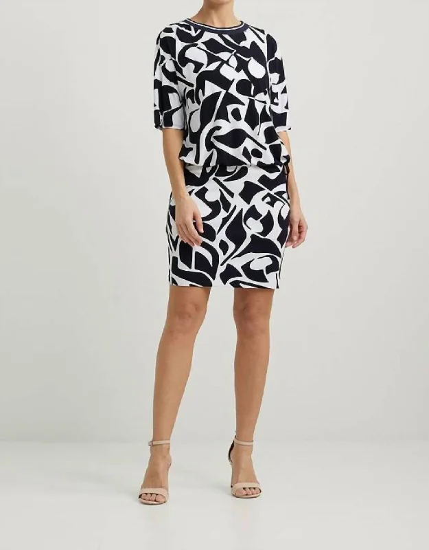 Holiday Glam Abstract Drawstring Top In Black & White