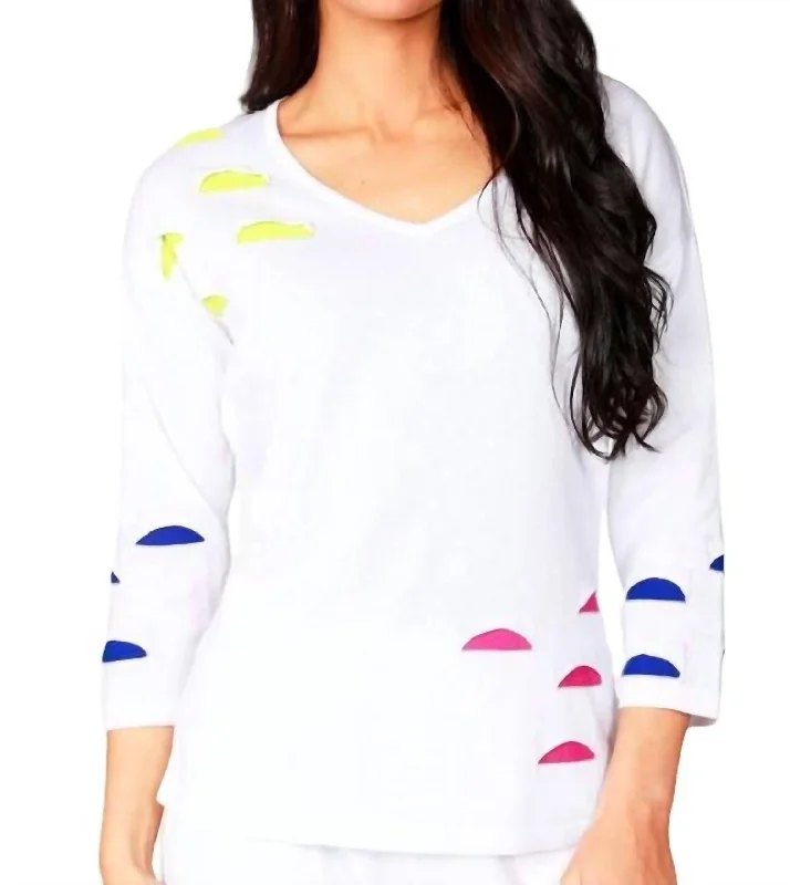 Hot Sale Cut Out V-Neck Top In White Multi