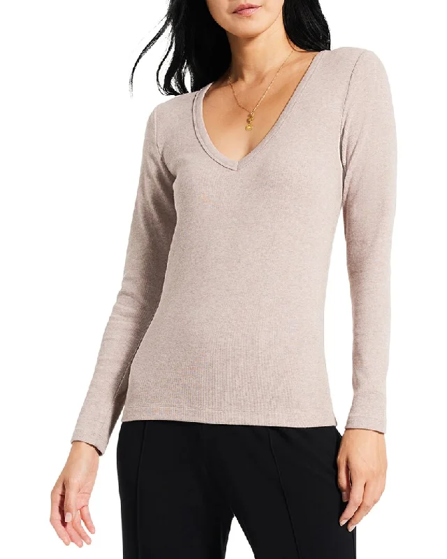 Vintage-Inspired Style Offers NIC+ZOE Perfect Knit Rib Top