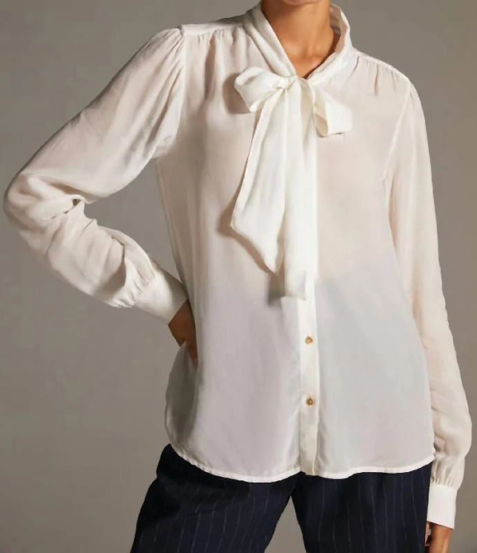 Fresh Fashion Discounts Lightweight Shirt With Ribbon Collar In White