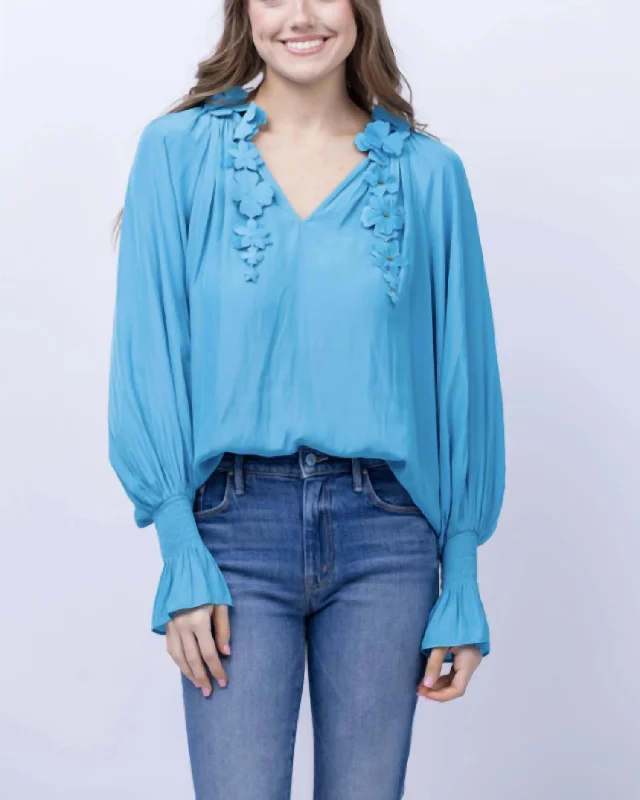 Easy Elegance Sales Emelia Top In Calypso Blue