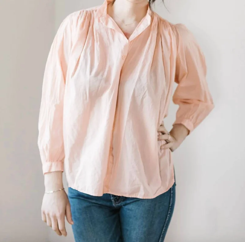 Vintage-Modern Style Offers Flora Top In Peach