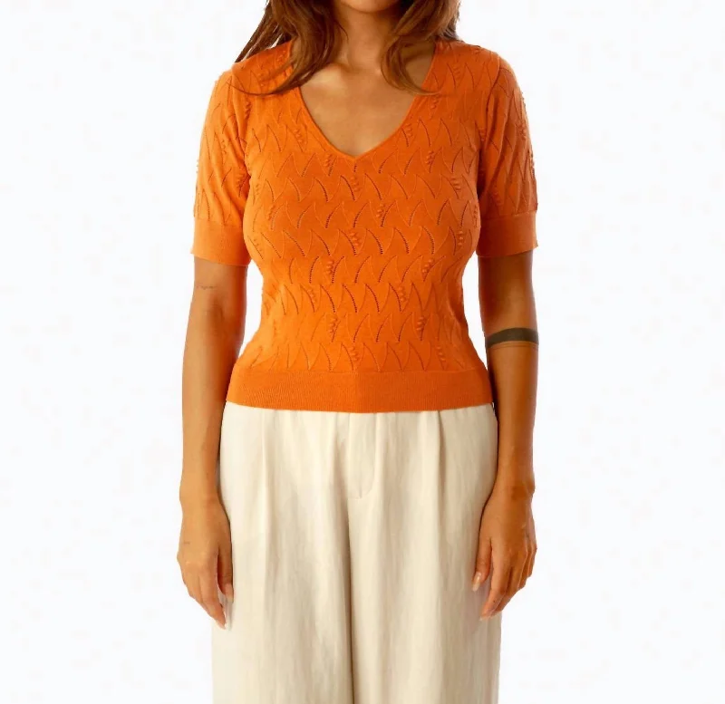 Sleek Style Discounts Seymour Top In Serene Sunset