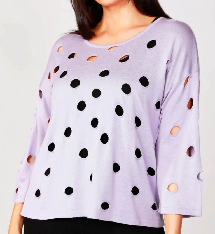 Boutique Styles Solid Holey Crew Top In Lilac