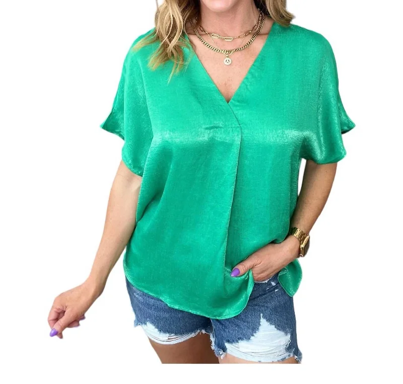 Fashion Frontiers Pleat Front V-Neck Top In Kelly Green