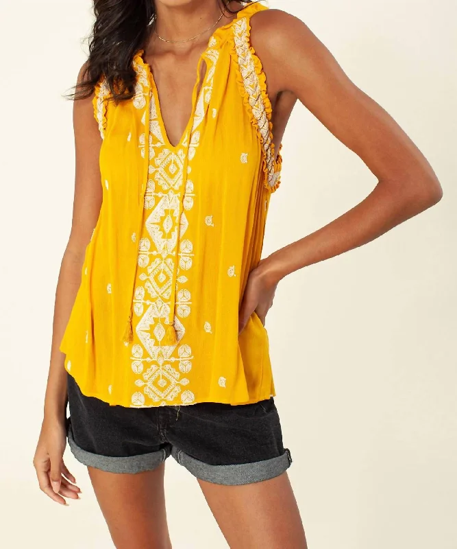 Flirty Fashion Discounts Marlene Embroidered Top In Golden