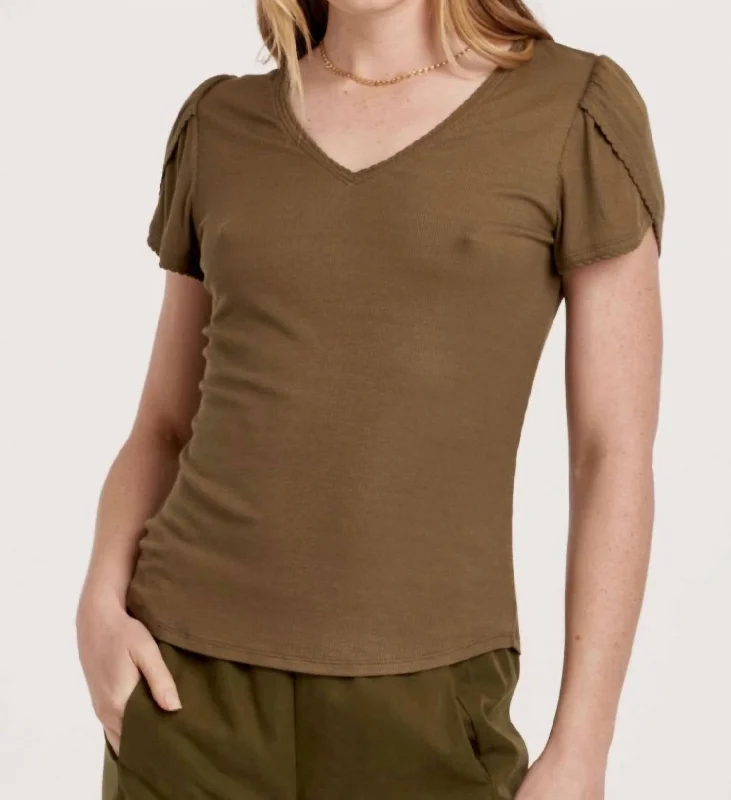 Low Price Special Maddie Top In Vineyard