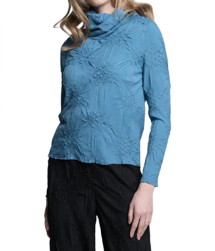 Feminine Luxe Style Sale Draped Neck Embossed Top In Blue