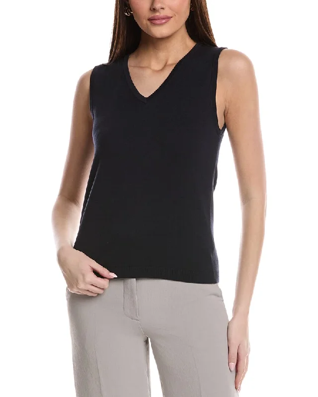 Effortless Style, Endless Impact St. John Jersey Knit V- Neck Shell