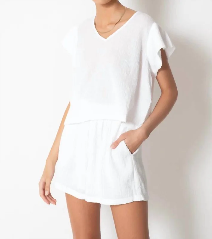 Athleisure Style Sale Alorian Top In White