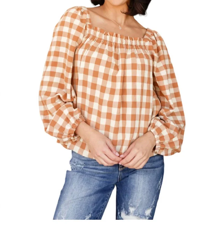 High-End Style Discounts One Fine Afternoon Top In Caramel