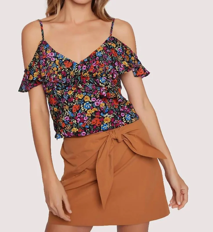 Street Chic Discounts Flora Garden Top In Black Multi