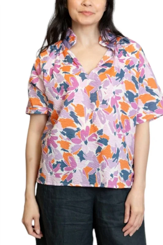 Fashionista Favorites Margot Top In Floral