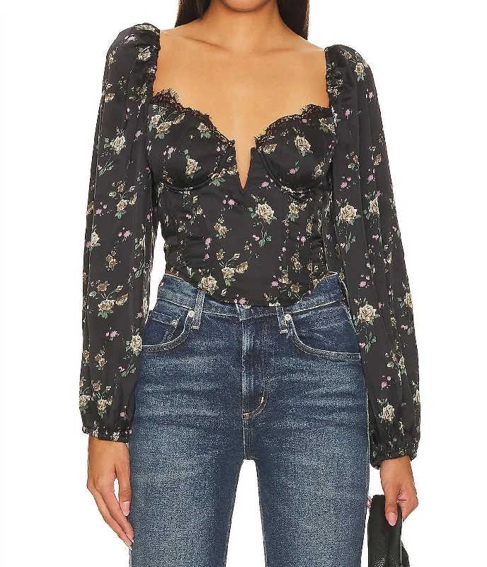 Elevated Casual Discounts Josephine Top In Black Floral