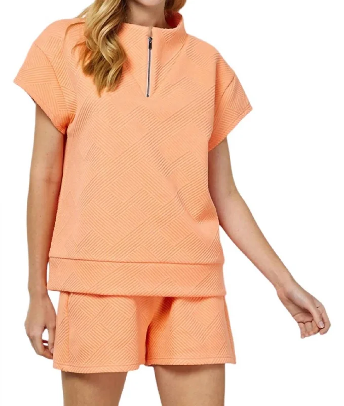 Fashion-Forward Offers Don’T Let Me Down Top In Peach